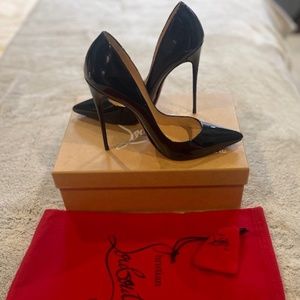 Christian Louboutin So Kate Patent Pointed-Toe Red Sole Pump Size 40